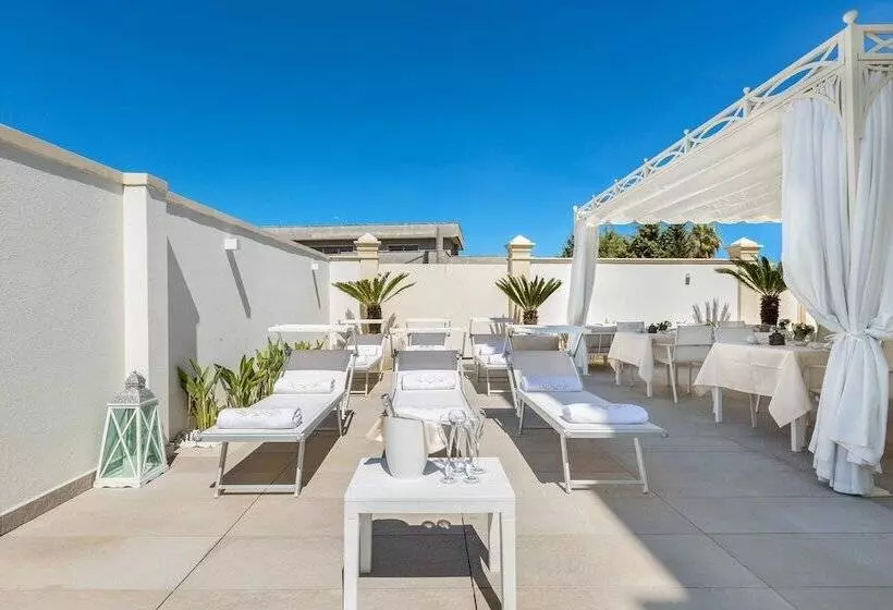 Aamiaismajoitus (B&B) 2493 Acquaviva Suites   Matrimoniale Standard