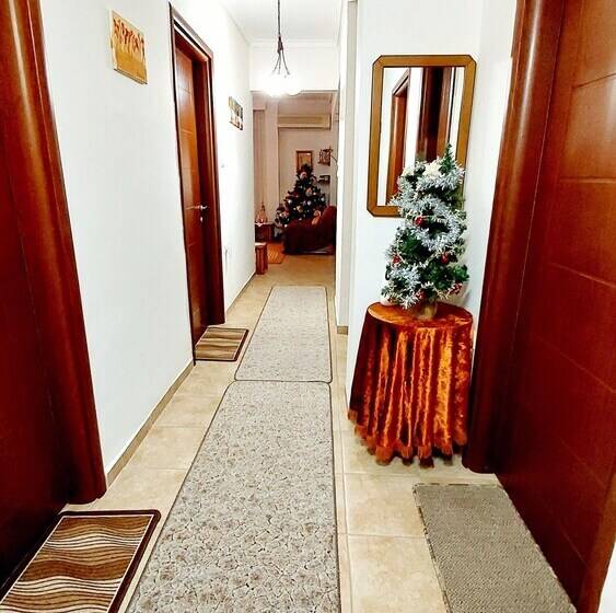 Bed and Breakfast Home Sweet Home 3bedrooms Premium Big House Thessaloniki 110m Playroom Free Indoor Parking