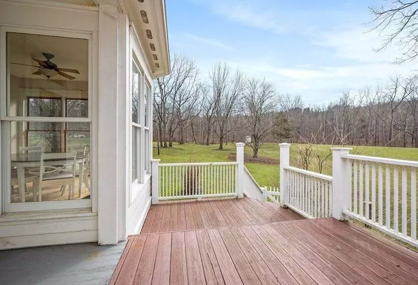 Aamiaismajoitus (B&B) Stratton Creek Inn