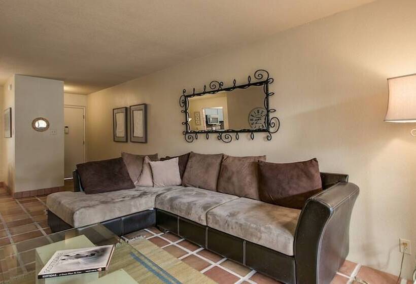 Charming 1 Bdrm Condo Steps To Old Town Scottsdale