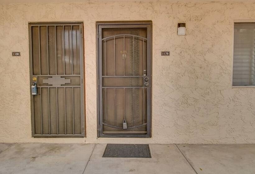 Charming 1 Bdrm Condo Steps To Old Town Scottsdale