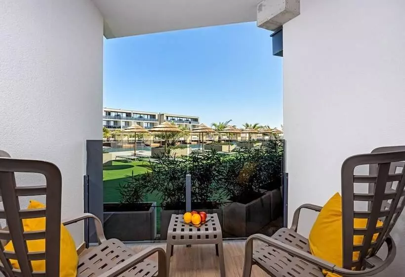 簡易ホテル Resort Del Mar Emotion