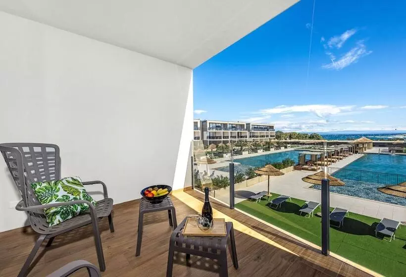 簡易ホテル Resort Del Mar Emotion