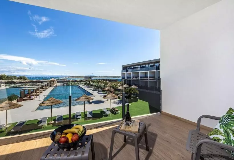 簡易ホテル Resort Del Mar Emotion