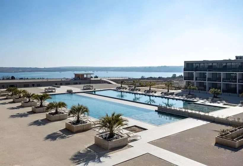 簡易ホテル Resort Del Mar Emotion