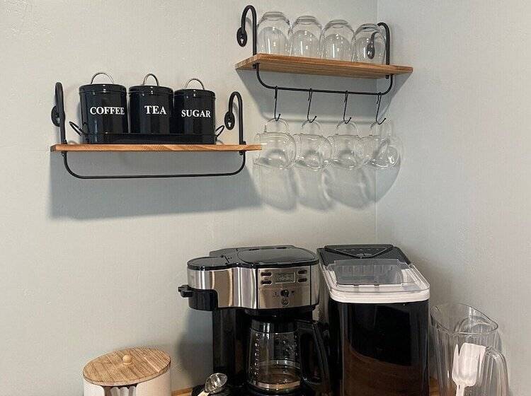 فندق فئة نجمة واحدة The Homestead