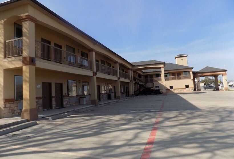 ホテル Moulton Inn & Suites