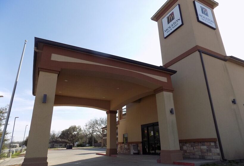 ホテル Moulton Inn & Suites