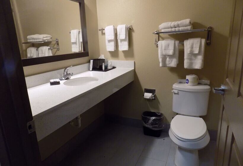 ホテル Moulton Inn & Suites