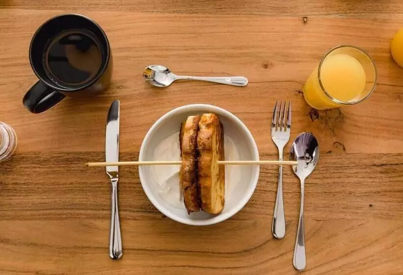 هتل Naiades The Residence Ioannina Castle