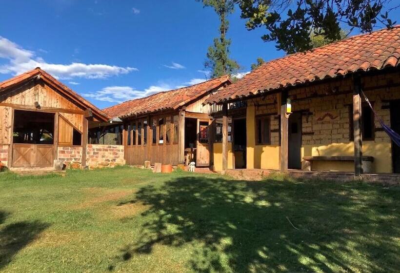 Отель Ráquira Silvestre Lodge
