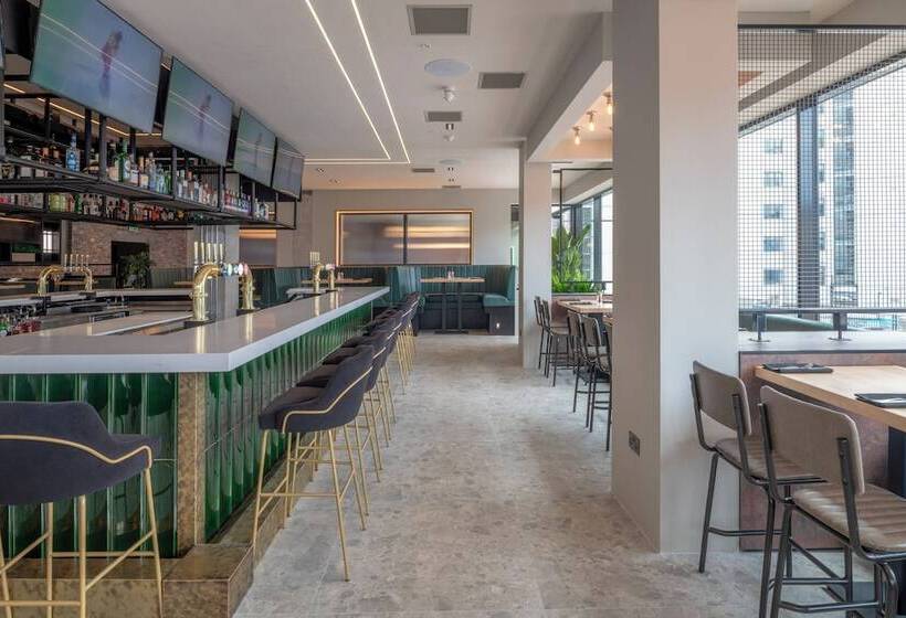 هتل Sandman Signature Glasgow