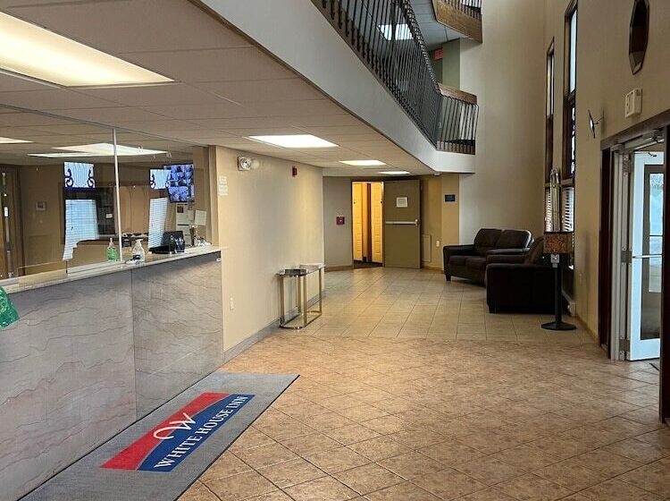 בית מלון כפרי The White House Inn