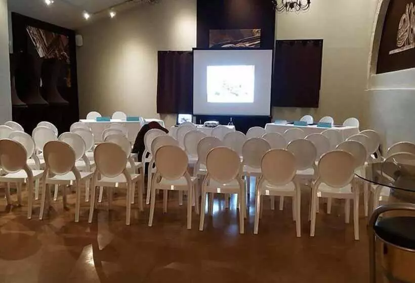 ペンション Domaine Du Prieuré D Estagel