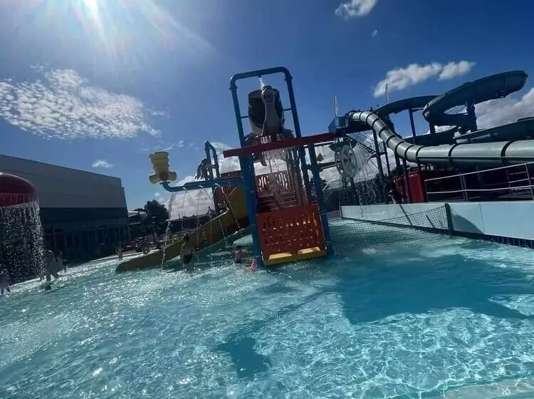 レジデンス 205 Holiday Resort Unity 6 Berth Pet Friendly