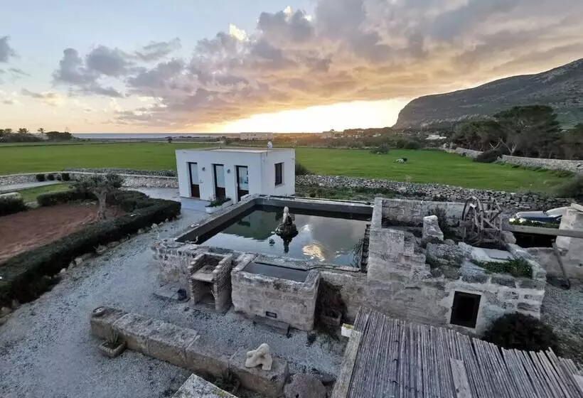 اقامتگاه Casa Vacanze Senia Del Rais