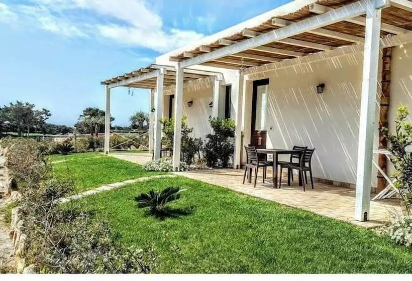 اقامتگاه Casa Vacanze Senia Del Rais