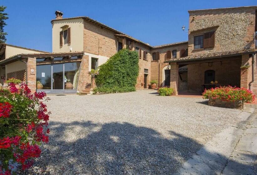 Rural Apartment In Castelfiorentino With Private Terrace