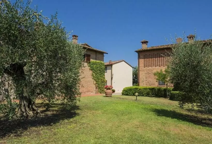 Rural Apartment In Castelfiorentino With Private Terrace