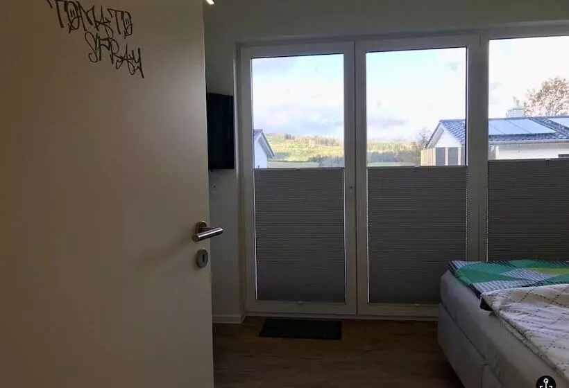 Sonnenweg 1