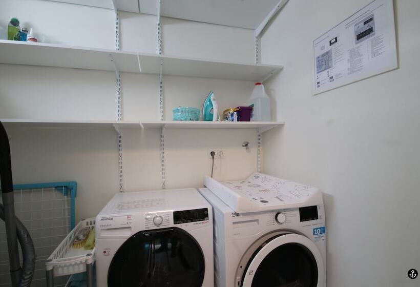 Sonnenweg 36 Lakeview House Türkis