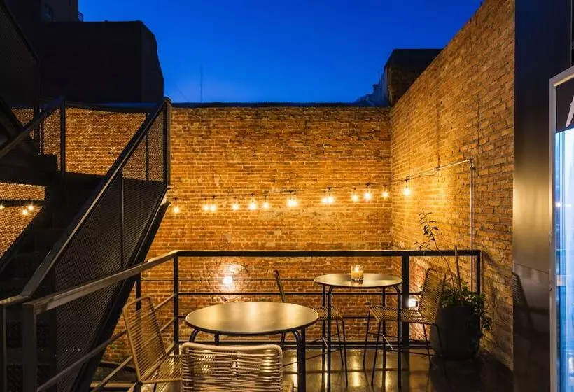 تختخواب و صبحانه Faz Hostel