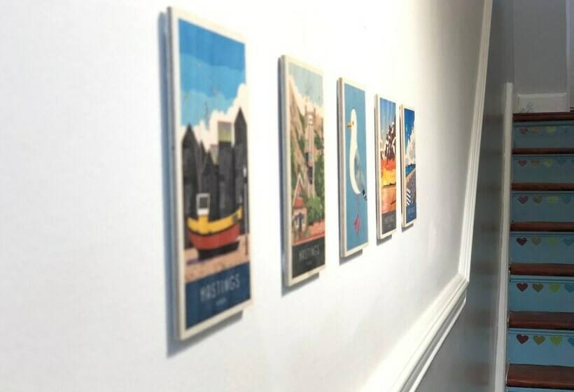 Charming 4bd Semi Detached Home Hastings