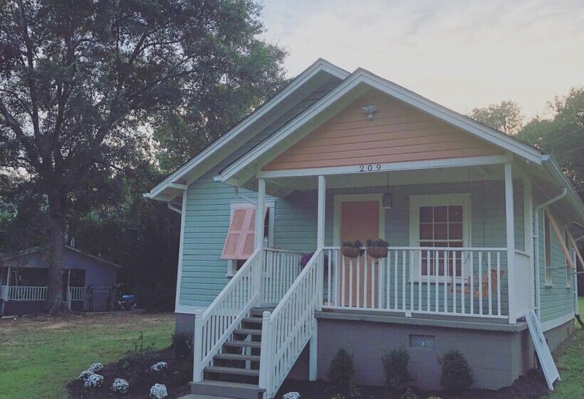 Clemson Memorabilia House