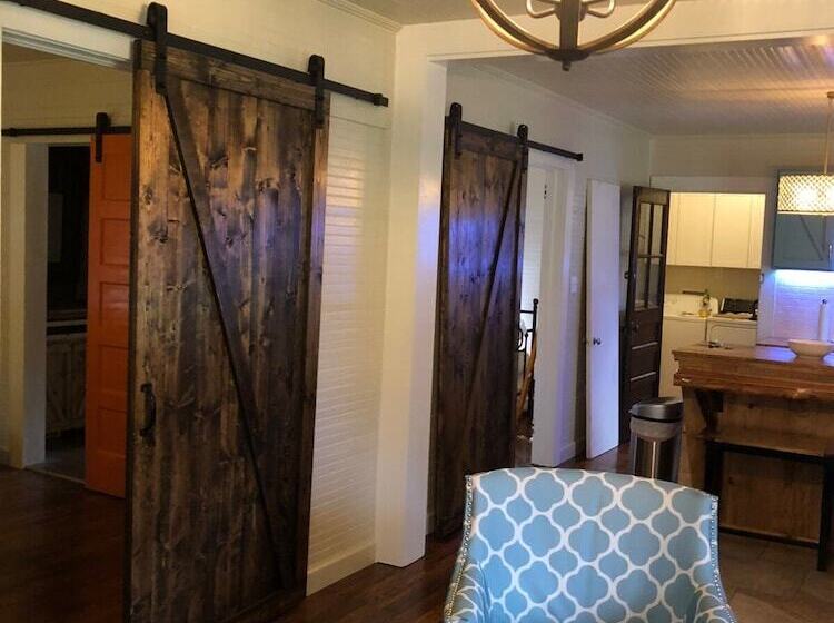 Clemson Memorabilia House