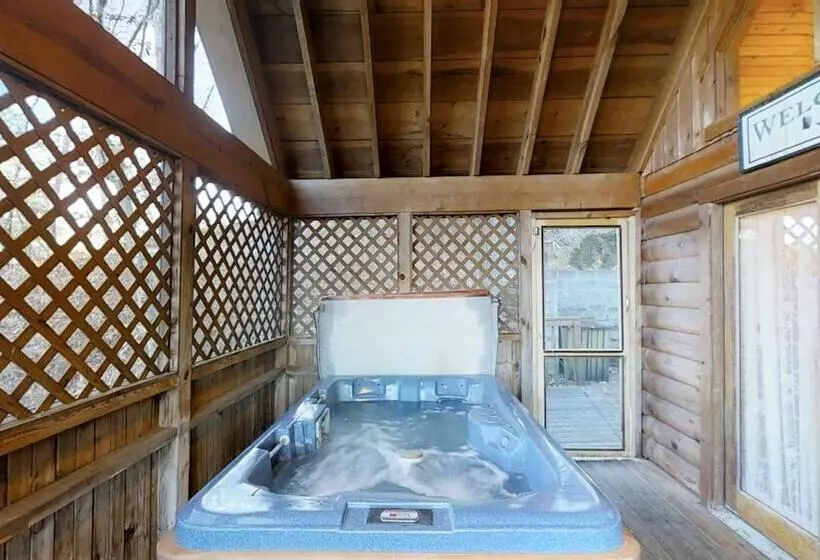 Cozy Cottage