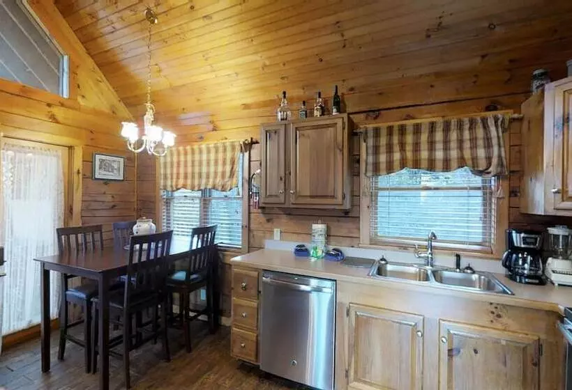 Cozy Cottage