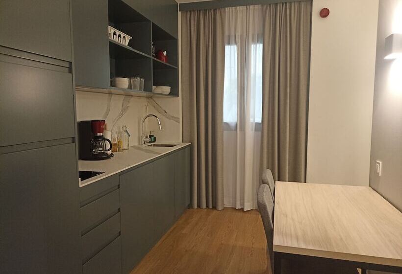 هتل Atlumbreras16