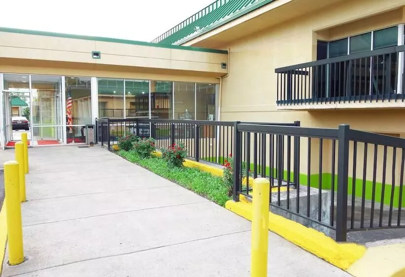 ホテル M Morgantown   Wvu Area