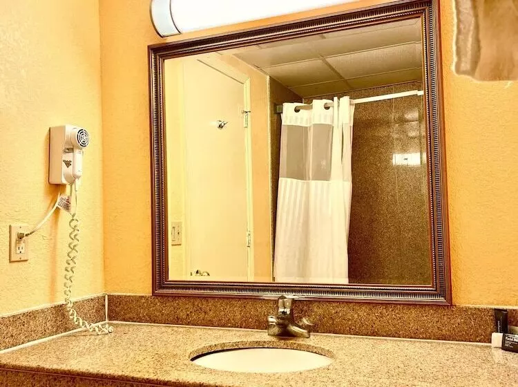 ホテル M Morgantown   Wvu Area