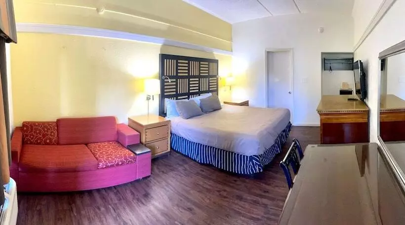 ホテル M Morgantown   Wvu Area