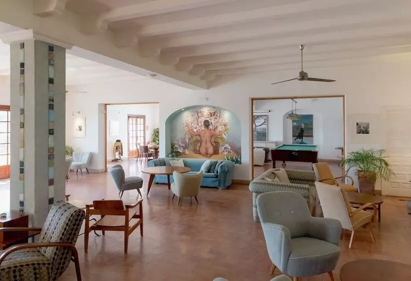 Hotel Punta Sur