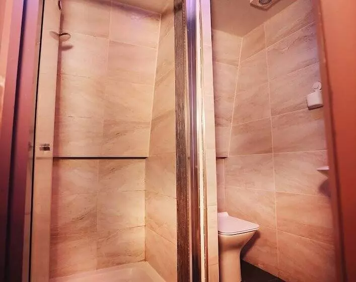 Hotelli Boutique Shut Eyes In London