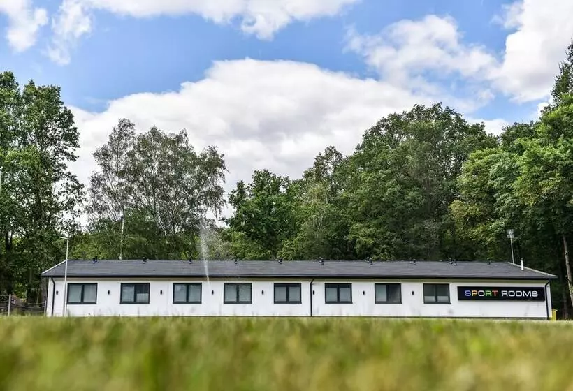 Hotelli Sport Rooms Spała