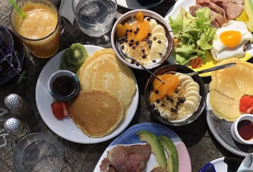 Hotelli Tipis Manu Surf