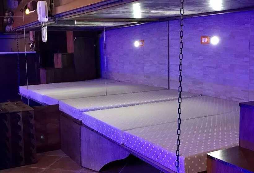 La Punta Dell Iceberg