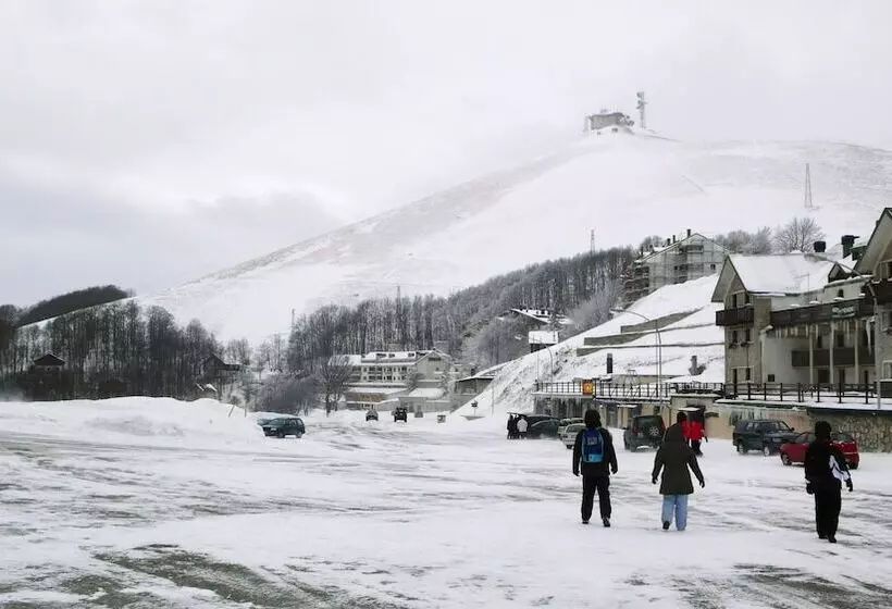 La Punta Dell Iceberg