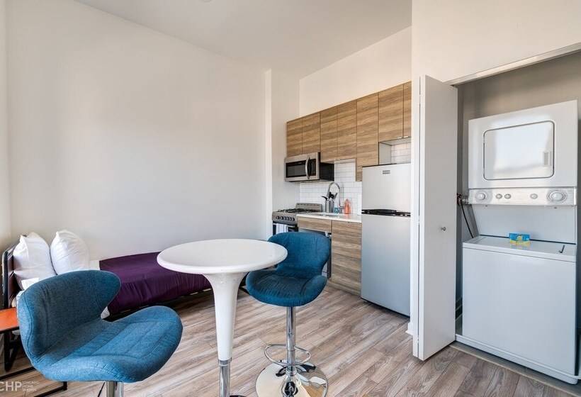 Modern Yet Cozy   Everything You Need And More For A Great Windy City Stay   747 Lofts Cabin 204 By