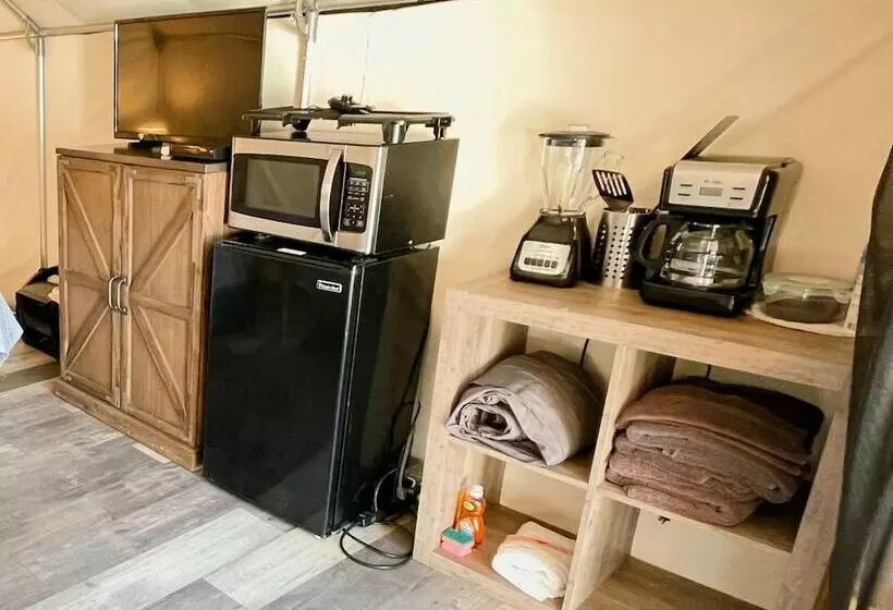 Son S Rio Cibolo   Glamping Cabin M