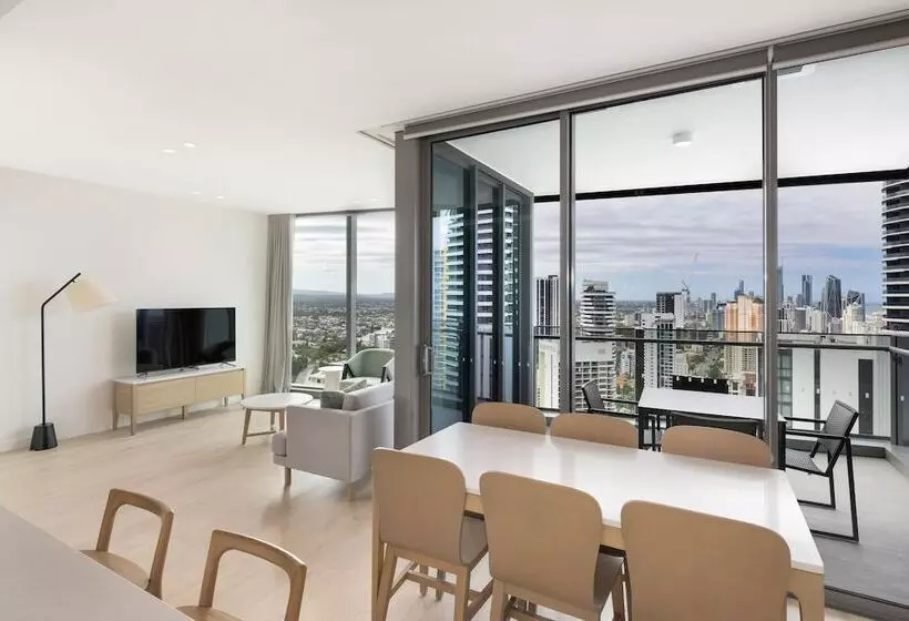 Signature Broadbeach   Gclr