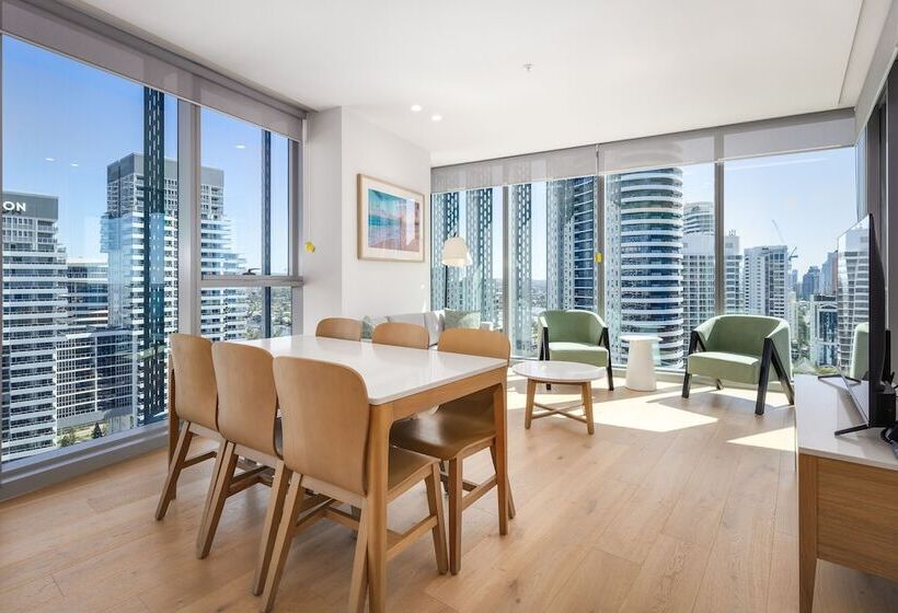 Signature Broadbeach   Gclr