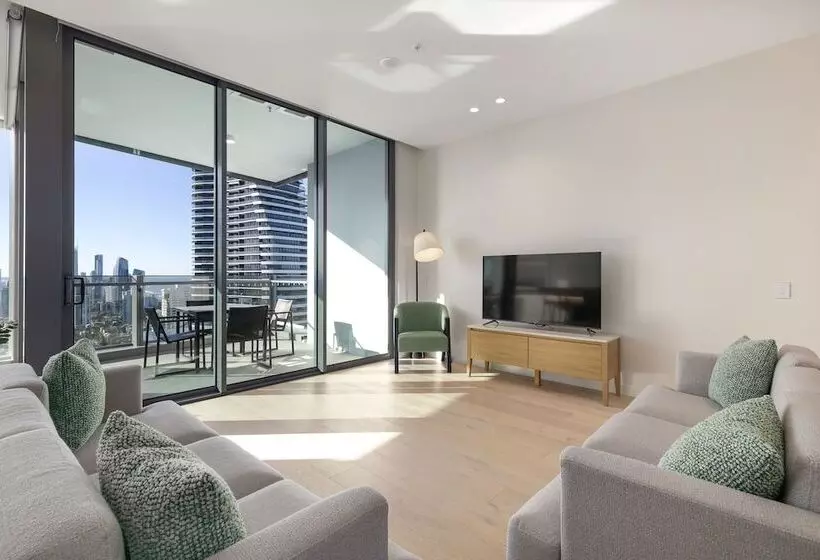 Signature Broadbeach   Gclr