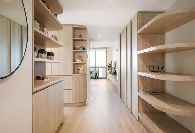 Signature Broadbeach   Gclr