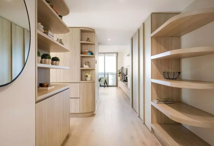 Signature Broadbeach   Gclr