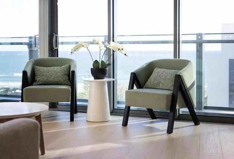 Signature Broadbeach   Gclr