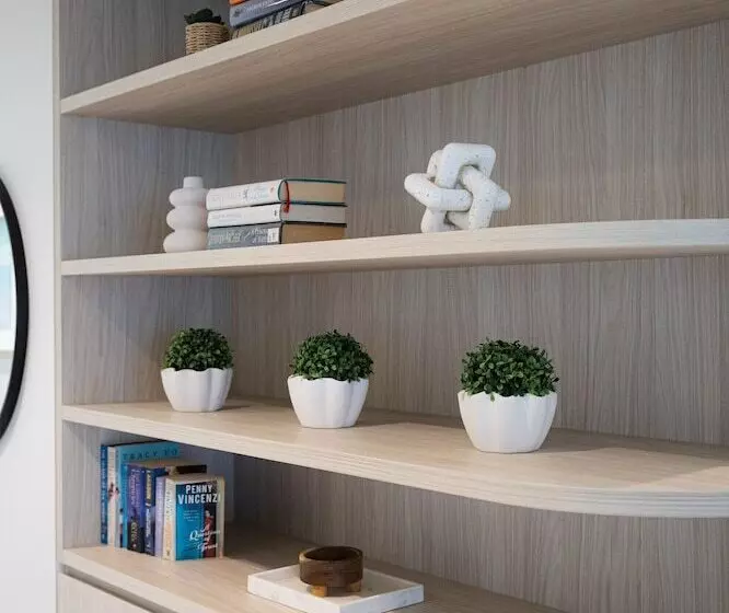 Signature Broadbeach   Gclr